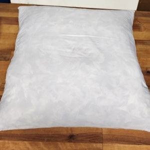 Millihome 18x18" Feather Pillow insert